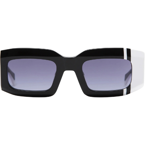 Gigistudios BW Capsule